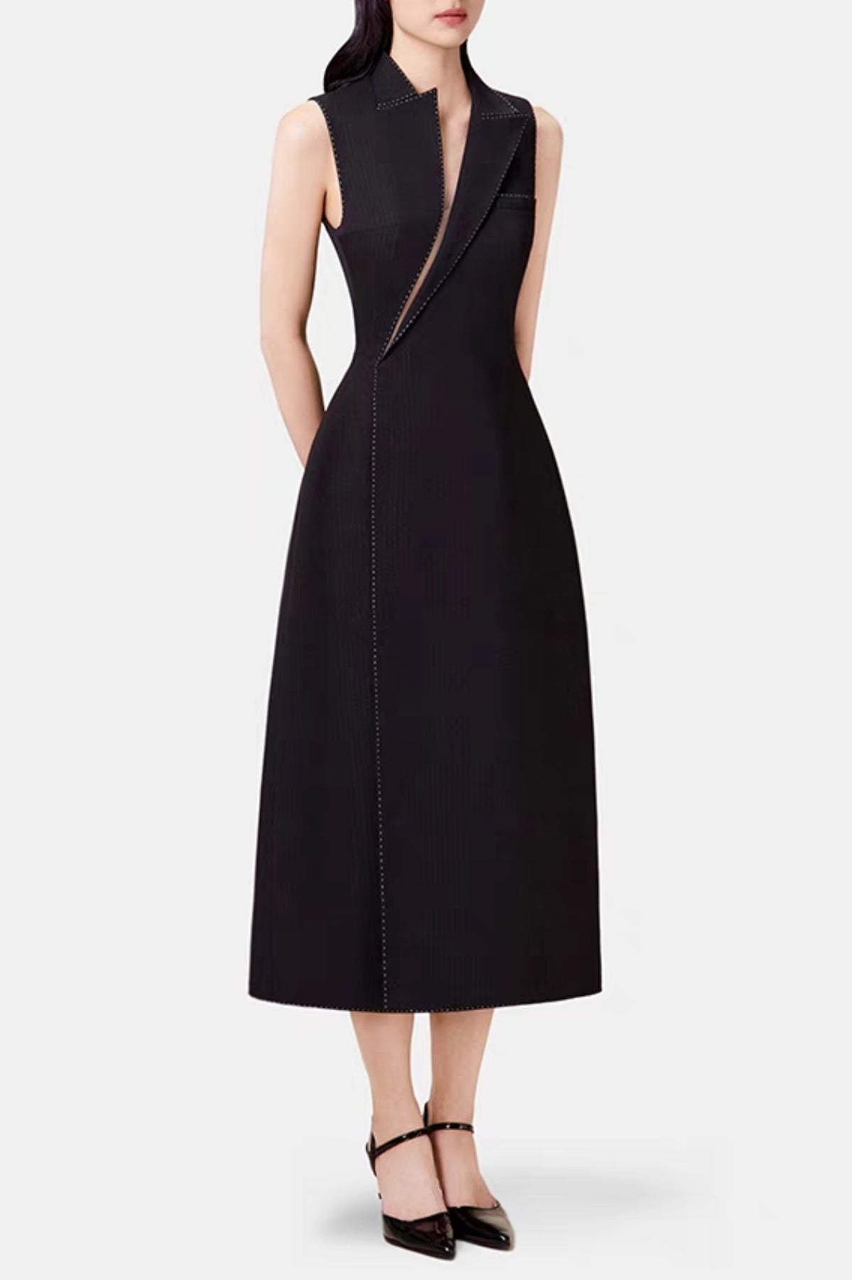 Vequa Asymmetric Collar Sleeveless Midi Dress - Black