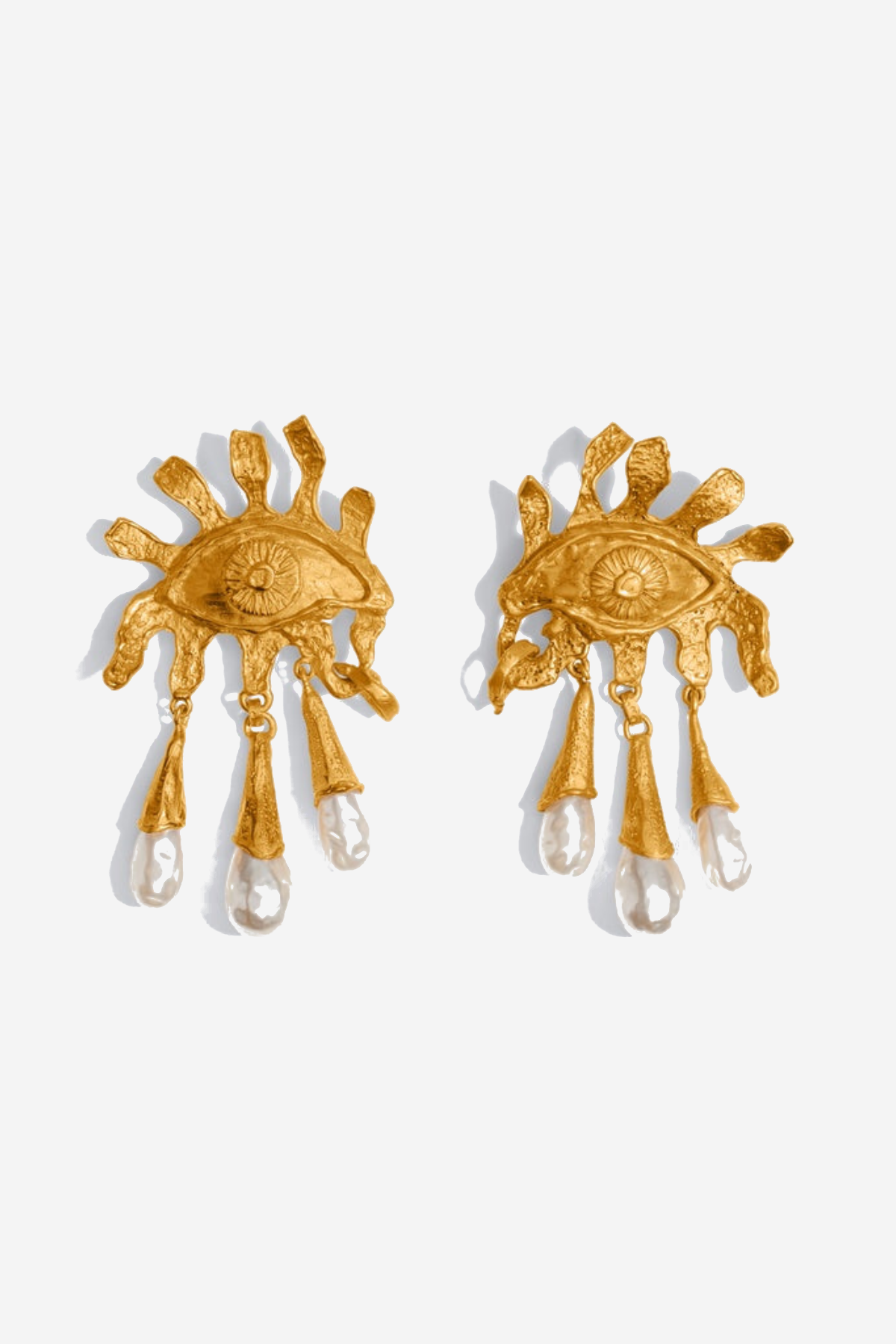 Levio Eye Teardrops Pearl Earrings